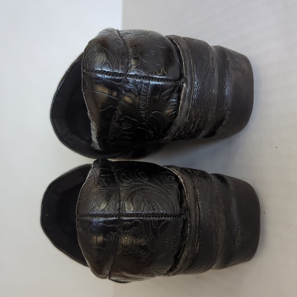 Bolo Etched Tooled Embossed Clog Wedge Nursing Shoes 9 Black - Picture 13 of 16